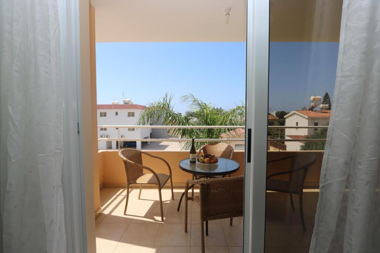 Nissi 3 View Holiday 2 Bedroom Apartment Ayia Napa Exterior photo