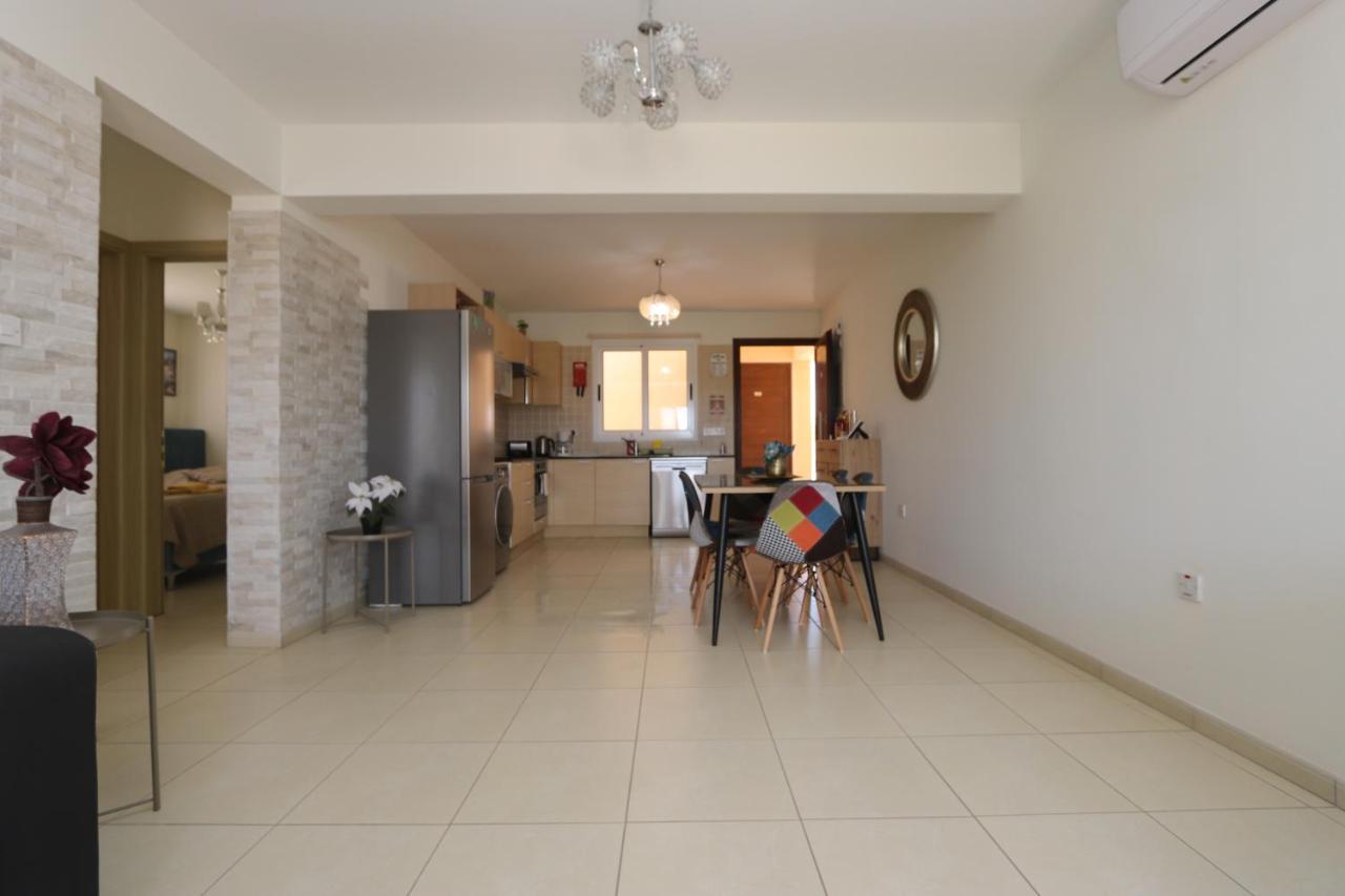 Nissi 3 View Holiday 2 Bedroom Apartment Ayia Napa Exterior photo